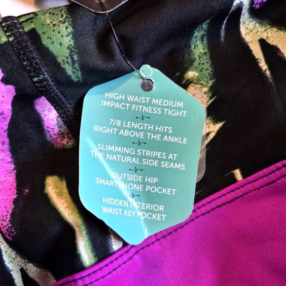 LuLaRoe Rise Brave line women's size 3X leggings black green & pink design NWT - Picture 6 of 8